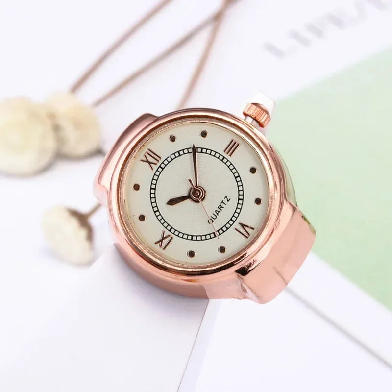 Anillo Reloj Ajustable – Elegancia y Estilo con Función Útil