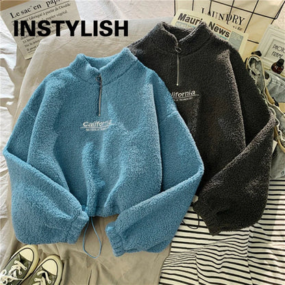 Hoodie Cropped de Polar – Estilo Cozy Urbano